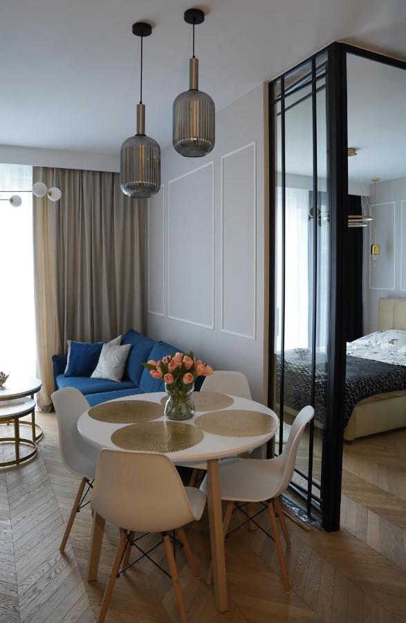 Apartamenty Metro Targowek 27 Varšava Exteriér fotografie