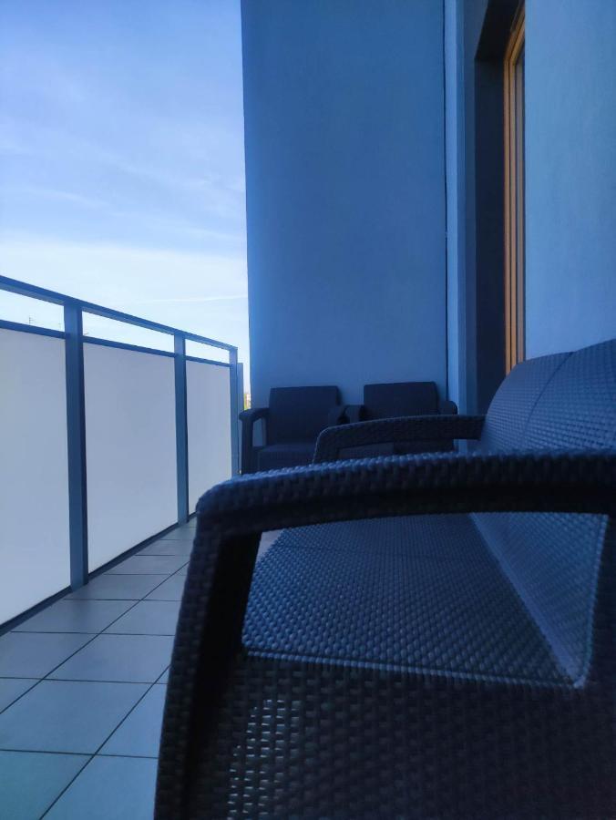 Apartamenty Metro Targowek 27 Varšava Exteriér fotografie